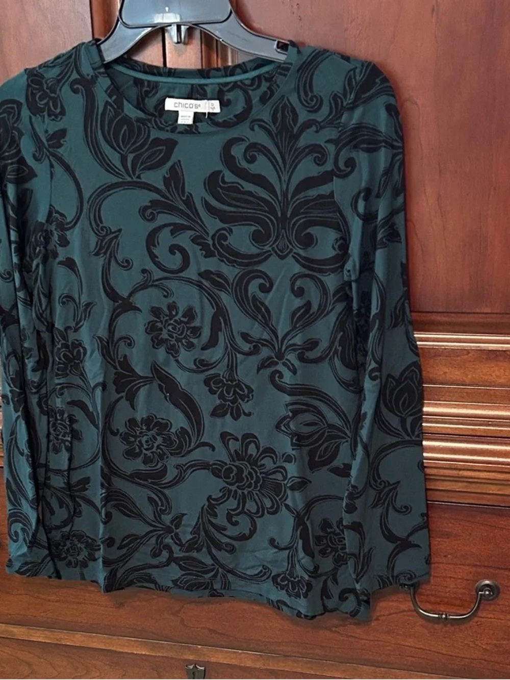 Chico's Dark Green and Black Patterned Long Sleeve Top Size 0 (small)